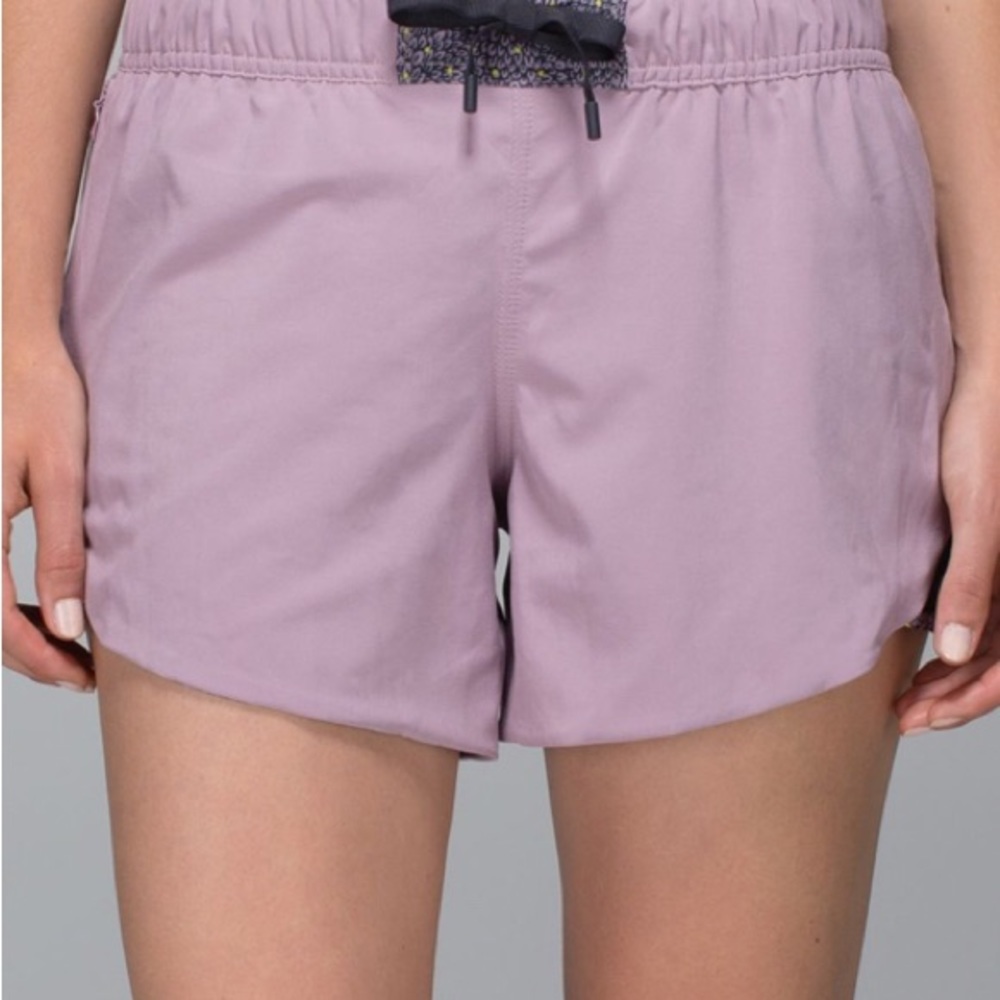 Like NEW! RARE!❤️LULULEMON Go the Distance short! - Picture 3 of 16
